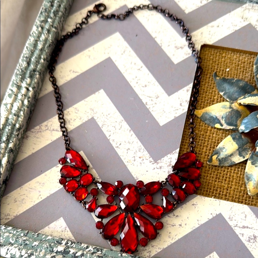 Elegant Deep Red Statement Rhinestone Vintage Nec… - image 7